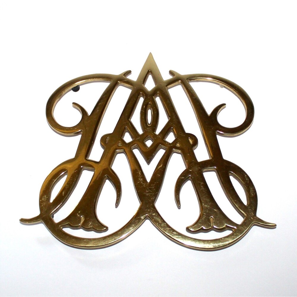 Virginia Metalcrafters Queen Anne brass trivet Williamsburg cypher 10.25" decor
